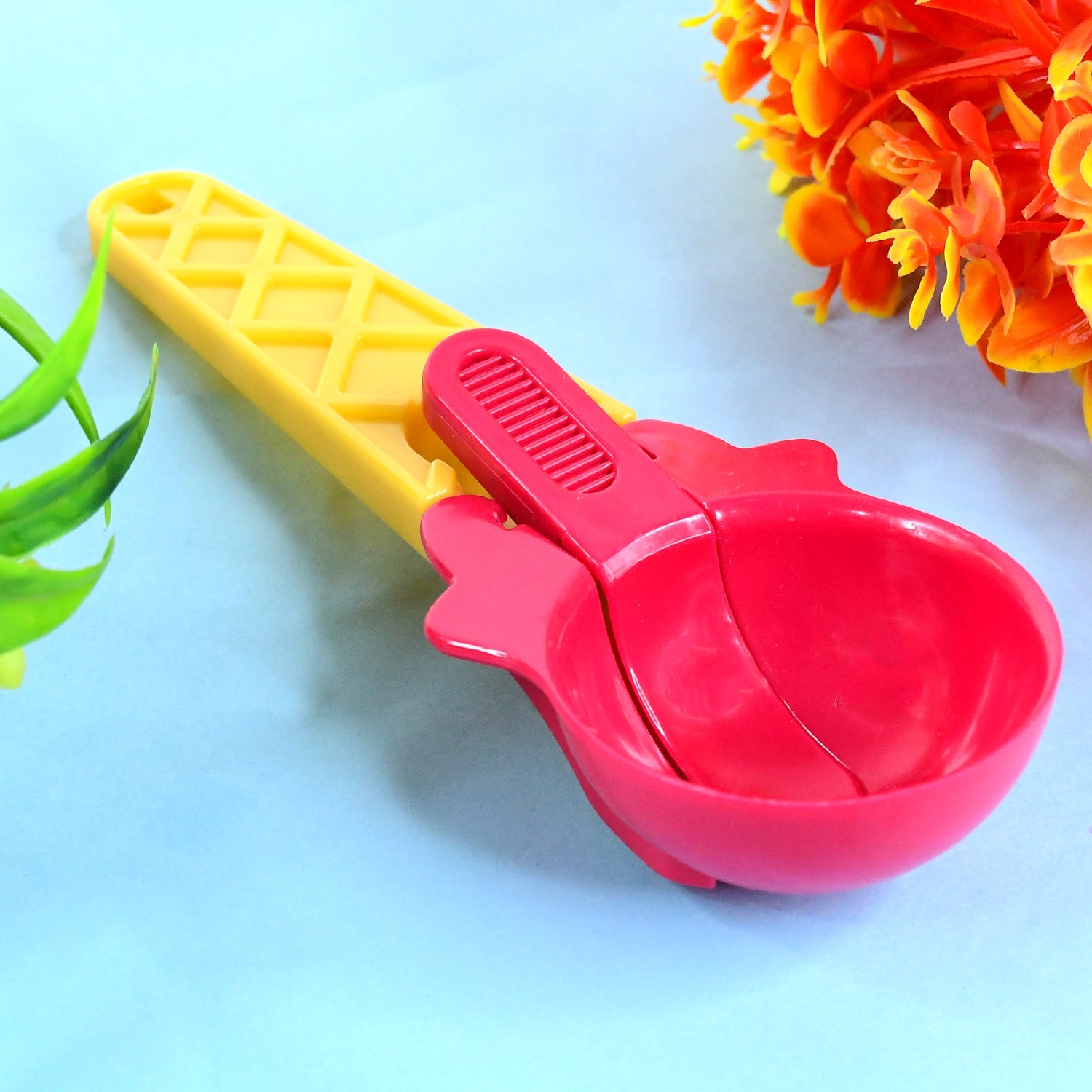 1-Piece Plastic Ice Cream & Watermelon Scooper with Trigger Dipper